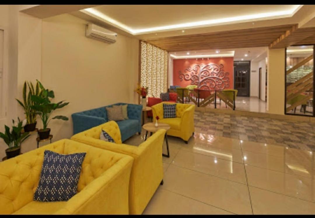 Regenta Inn Grand Koramangala By Royal Orchid Hotels Bangalore Exterior foto