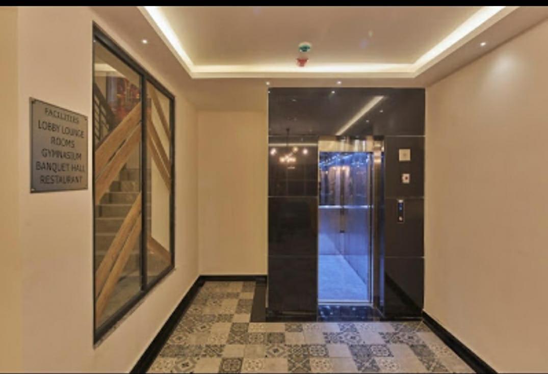 Regenta Inn Grand Koramangala By Royal Orchid Hotels Bangalore Exterior foto