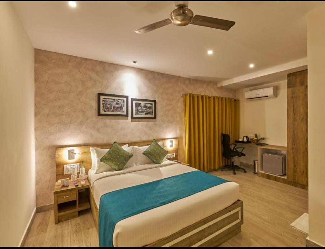 Regenta Inn Grand Koramangala By Royal Orchid Hotels Bangalore Exterior foto