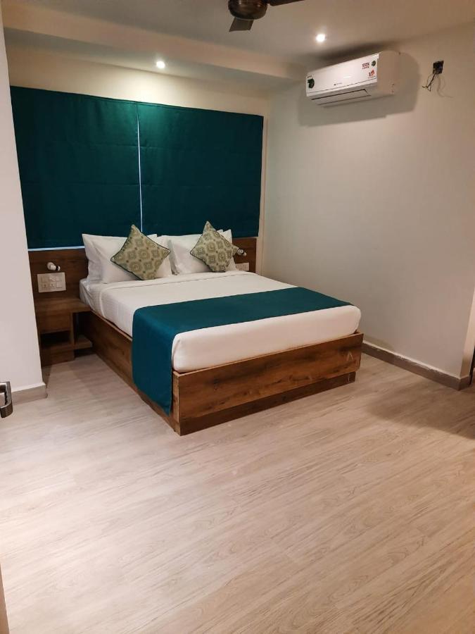 Regenta Inn Grand Koramangala By Royal Orchid Hotels Bangalore Exterior foto